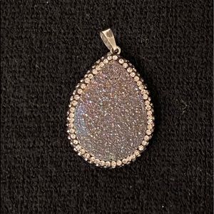 Necklace charm in faux stone and silver